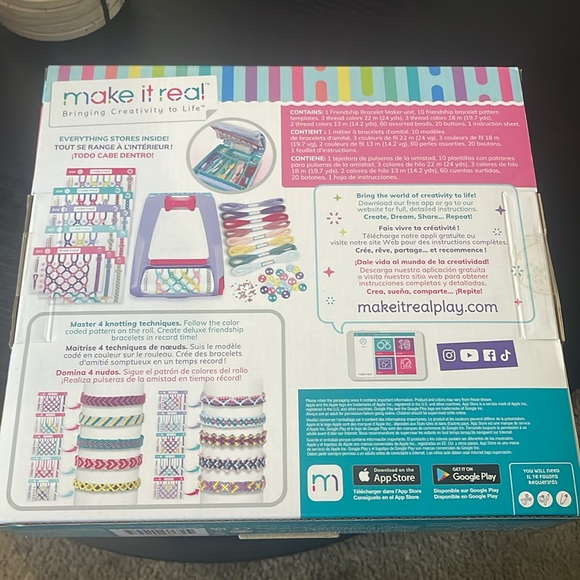 Friendship Bracelet Maker - Picture 2 of 2